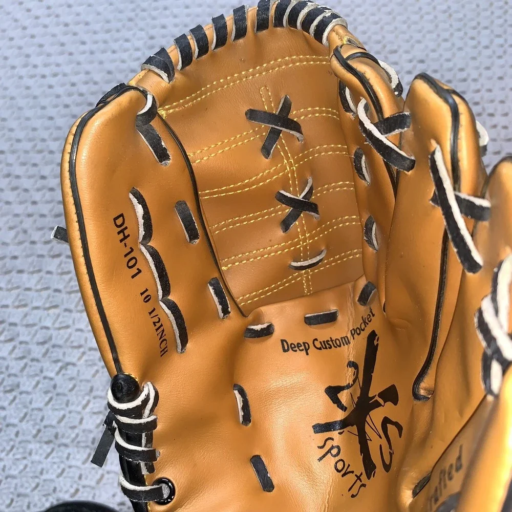 2 X S SPORTS‎ GLOVE BASEBALL 10 1/2 Brown DH-101 leather laced Right hand